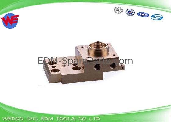 M605 X182B684H01 Messing Material Draht-Erodieren Hohe Präzision Mitsubishi DWC-RA