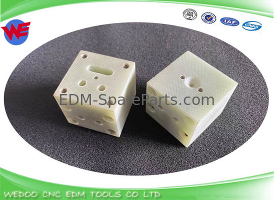 A290-8101-X509 Obergrenze Isolationsplatte Fanuc EDM Teile A-C-Serie 40*40*34 Führungsgrundlage