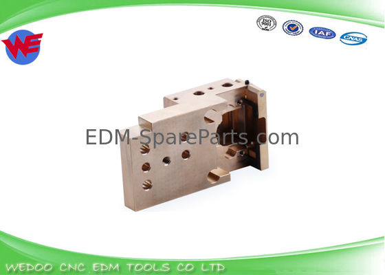 M605 X182B684H01 Messing Material Draht-Erodieren Hohe Präzision Mitsubishi DWC-RA