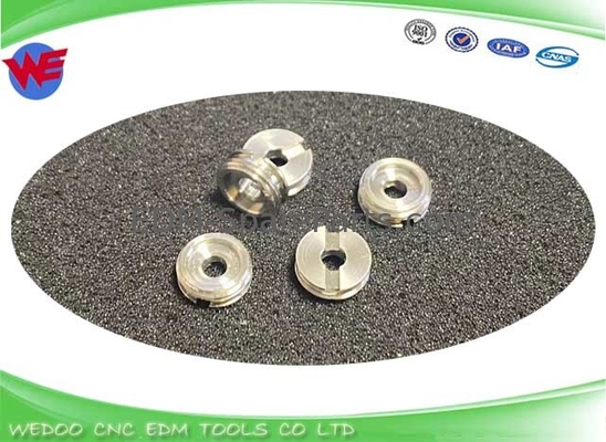 135016055 200640776 NUT Charmilles Edm Ersatzteile 12*4*id4mm016.055