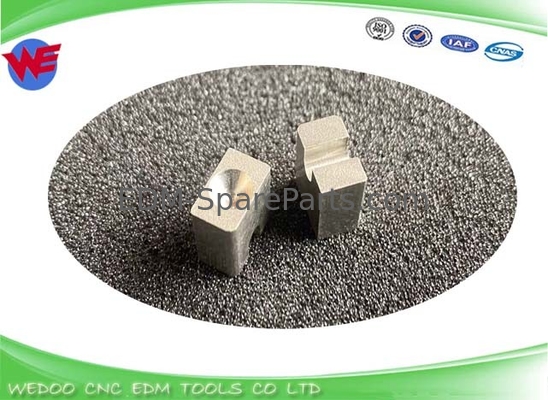 A290-8120-Z782 ELEKTRODHOLDER FANUC EDM Ersatzteile 10*10*6mm