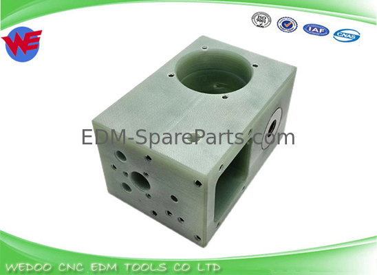 20EC090A101=2 Isolatorkopfteile Makino EDM 120*80*65mm